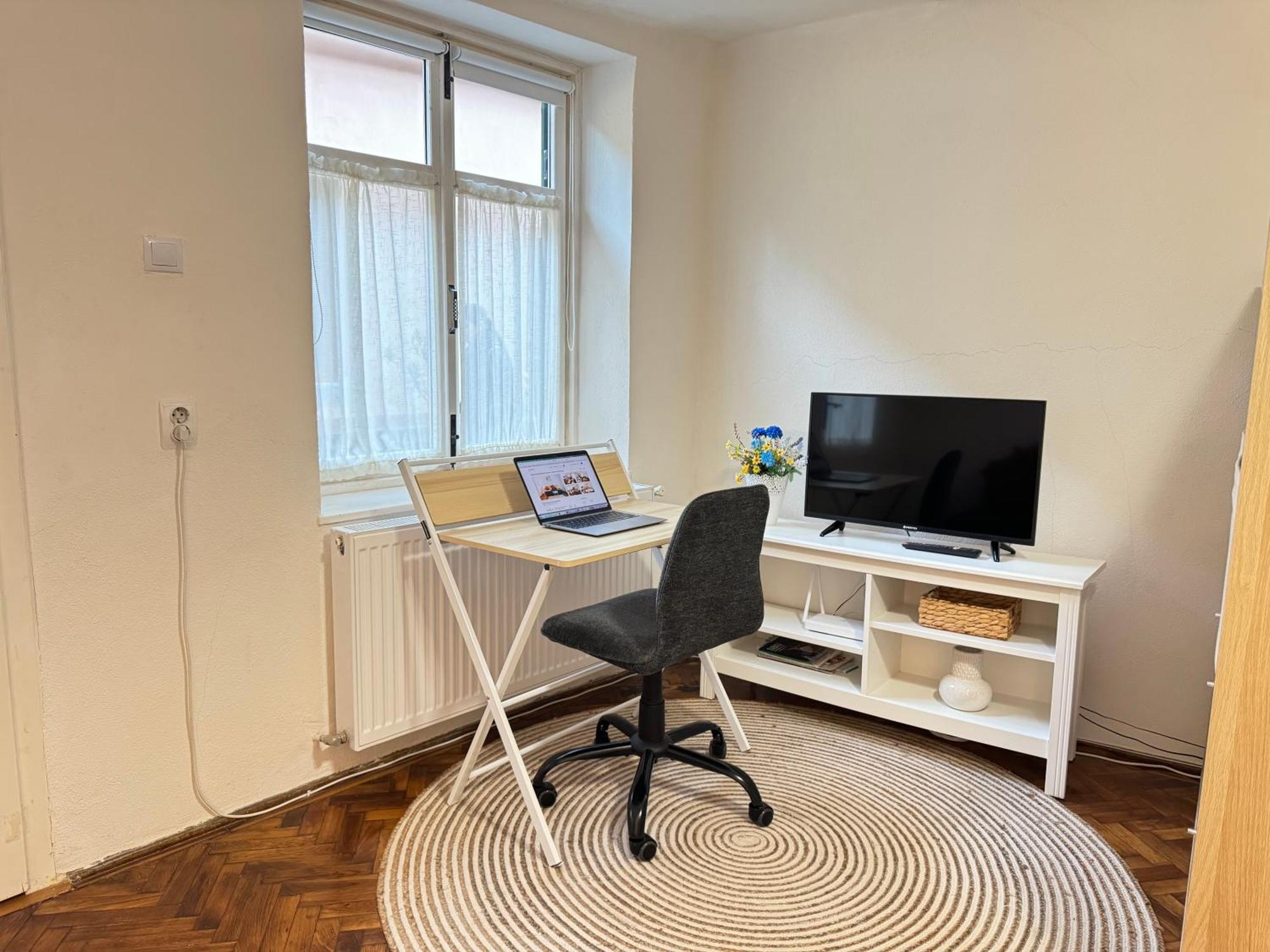 Charming Studio Ideal For Getaways Or Workations In Sibiu'S Medieval City Center Exterior foto